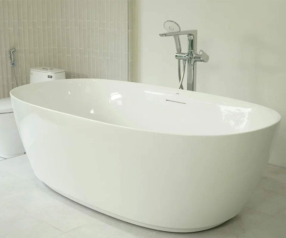 bathtub